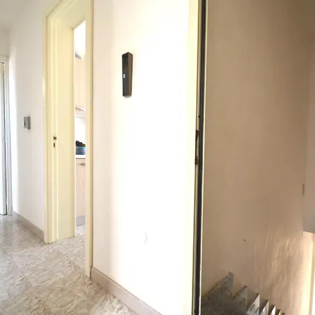 Pt57 Casa Per 4 Pax Alba *